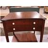 Image 2 : KITTINGER MAHOGANY STAND