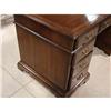 Image 2 : AMERICAN DREW CHERRY EXECUTIVE DESK