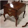 Image 1 : AMERICAN DREW QUEEN ANNE STYLE STAND