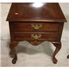Image 2 : AMERICAN DREW QUEEN ANNE STYLE STAND