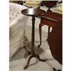Image 2 : CHERRY QUEEN ANNE STYLE CANDLESTAND
