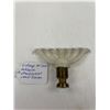 Image 2 : Vintage Art Deco Aladdin Opalescent Lamp Finial