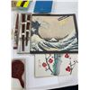 Image 2 : Box of Japanese Souvenir Items Books, Fans, Playing Cards, et
