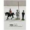Image 1 : Vintage HandPainted Lead Mysor Lanser English Bobby and Plaster Soldier on Horse