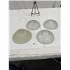 Image 1 : Lot of 4 MCM Glass Lamp and Ceiling Shades