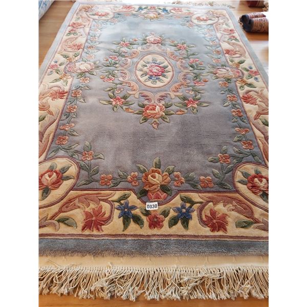 Area Rug with Hooks for Hanging - Textured. 77"L x 48"W