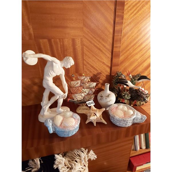Assorted Home D‚cor, Discus Thrower, Ship, Shell, Vase & Soap Baskets