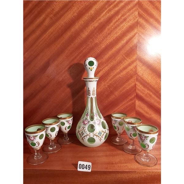 Decanter & 6 Glasses