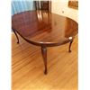 Image 2 : Gibbard Hondurasa Mahogany Dining Table & 6 Chairs 42"W x 64"L x 31"H (With Leaves Extends to 96"L)