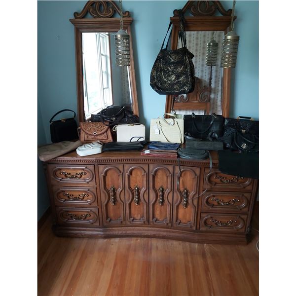 17 Assorted Womens Handbags