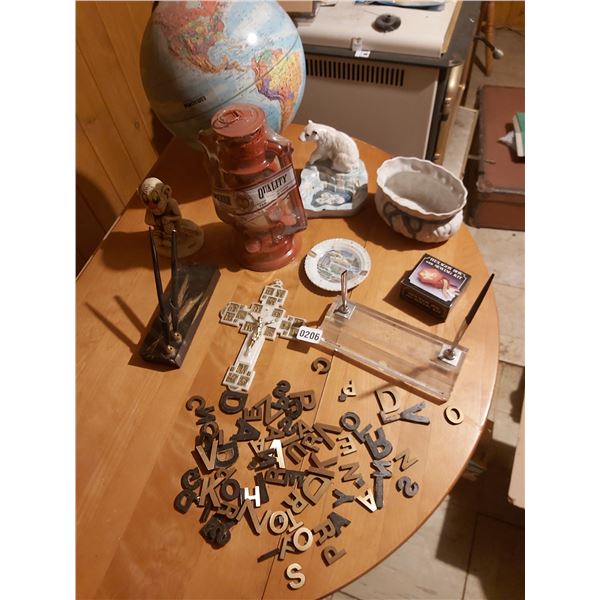 Assorted Home D‚cor - Globe, Pen Holders, Lantern, Metal Lettering