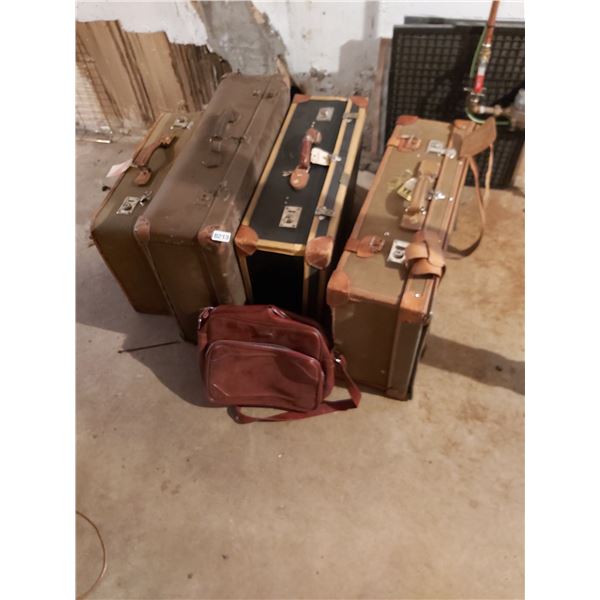 5 Piece Vintage Luggage