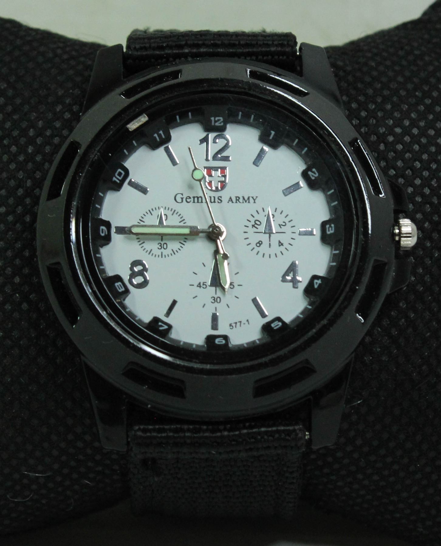 Genius Army NEW GENIUS ARMY WATCH WHITE AND BLACK