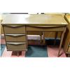 Image 1 : VINTAGE DESK 17" X 42" X 31" 1/2" TALL