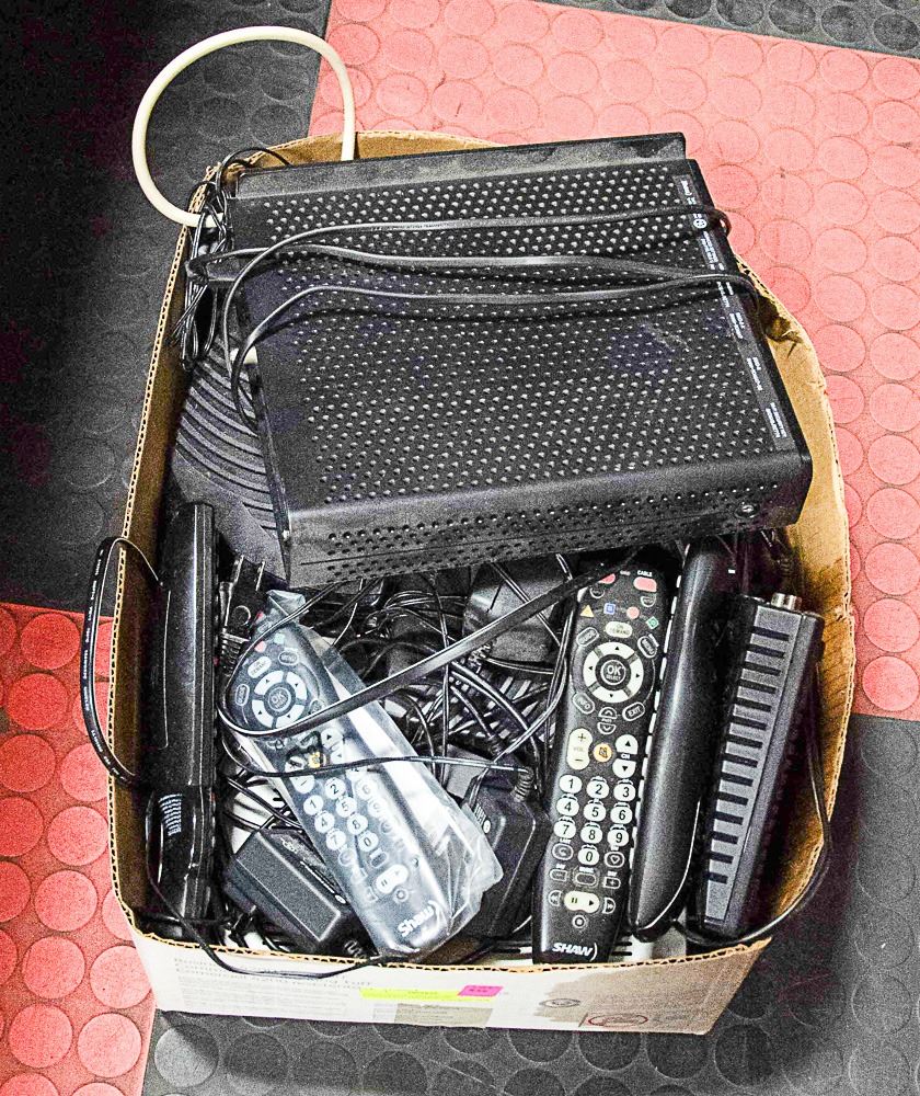 ASSTD SHAW CABLE BOXES PVR MODEM ROUTER REMOTE