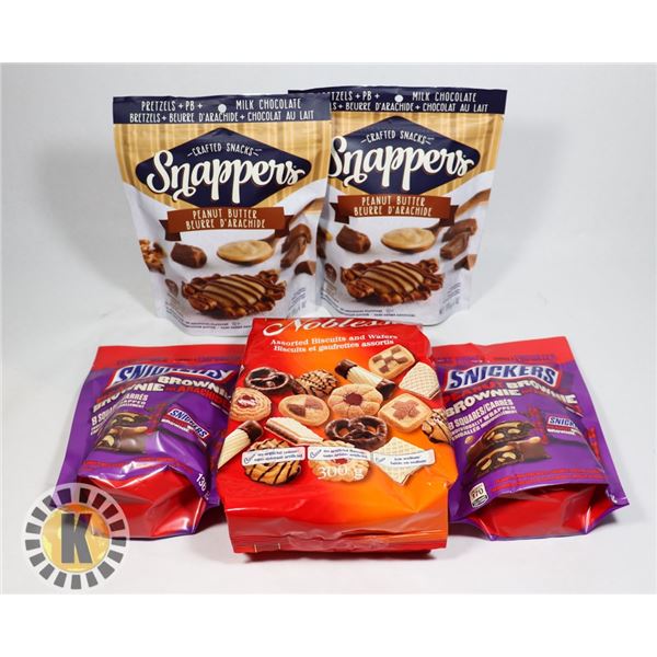 BAG OF ASSORTED JUNK FOOD