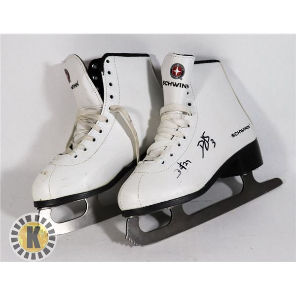 SCHWINN SKATING SHOES SIZE 2