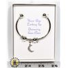 Image 1 : NEW WRIST BANGLE WITH MOON PENDANT