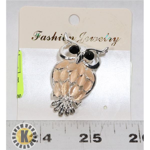 NEW VINTAGE STYLE OWL BROOCH