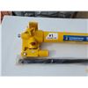 Image 2 : unused powerfist 10 ton hydraulic hand pump