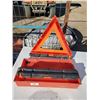 Image 1 : 3 warning triangle flare kit