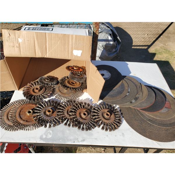 box of assorted cutting discs & wire wheels