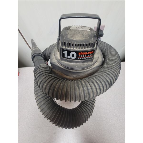 small shop vac, works