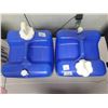 Image 2 : 2 clean water jugs