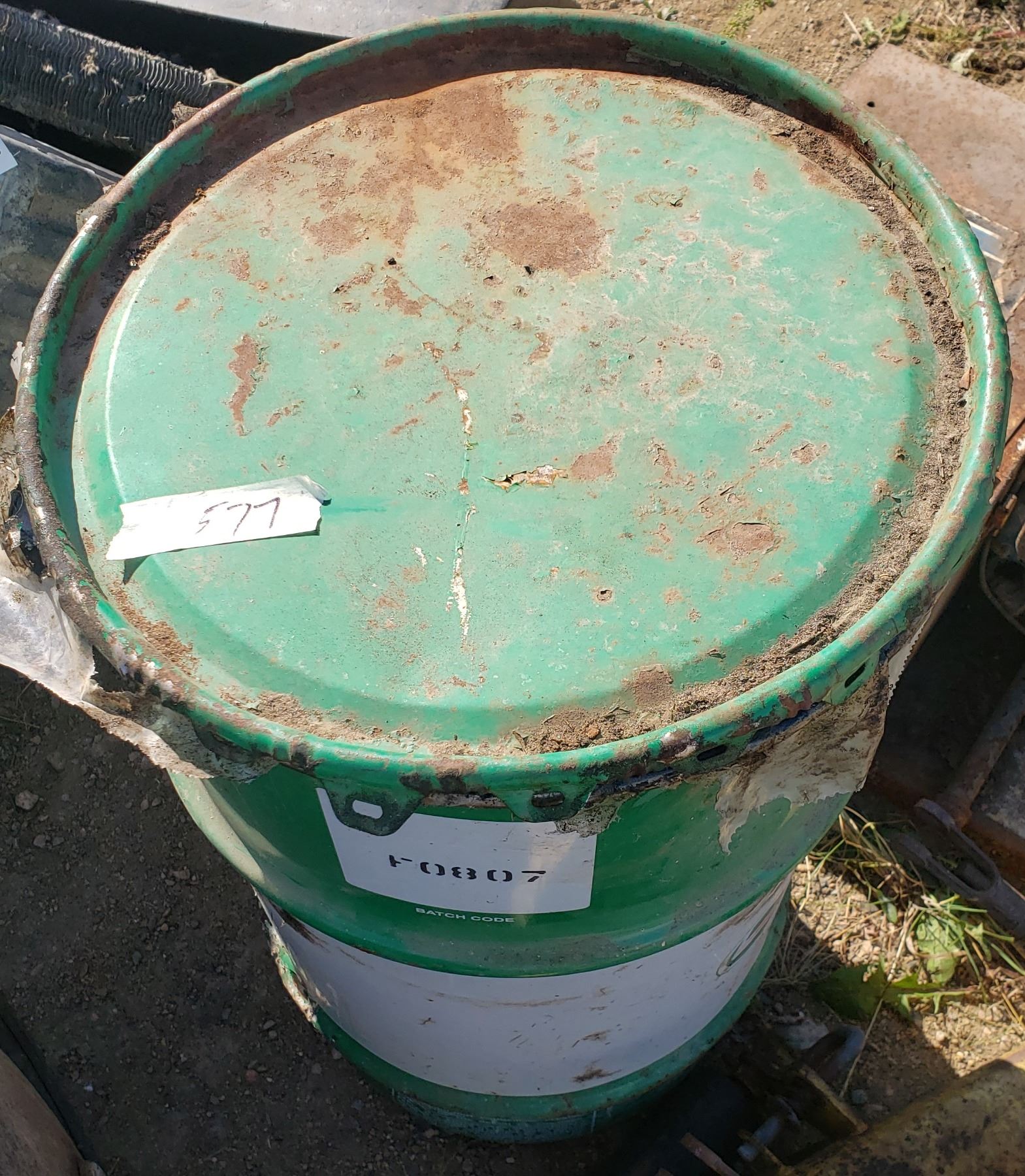 Pyroplex Blue super high performance grease (about 1/3) Castrol EP grease