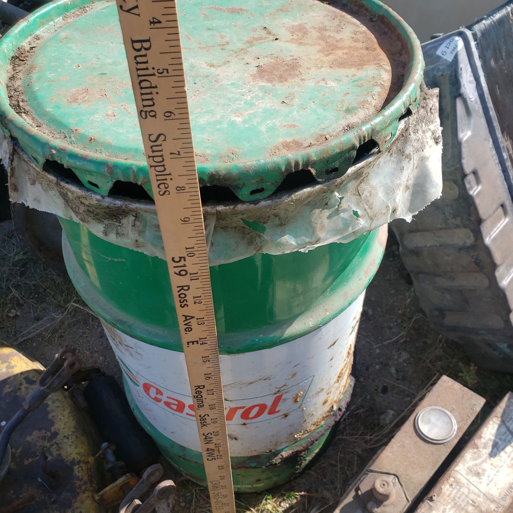 Pyroplex Blue super high performance grease (about 1/3) Castrol EP grease