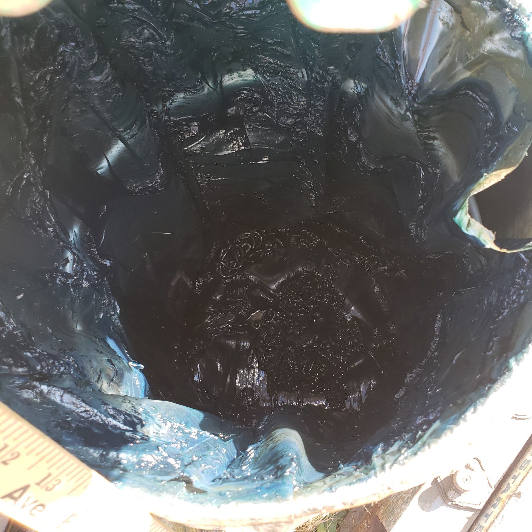 Pyroplex Blue super high performance grease (about 1/3) Castrol EP grease