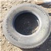 Image 1 : semi tire 11R 22.5