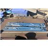 Image 2 : 2 collapsible saw horses