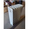 Image 2 : electric oil heater
