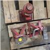 Image 2 : hydraulic bottle jack , 2 jack stands 2 ton