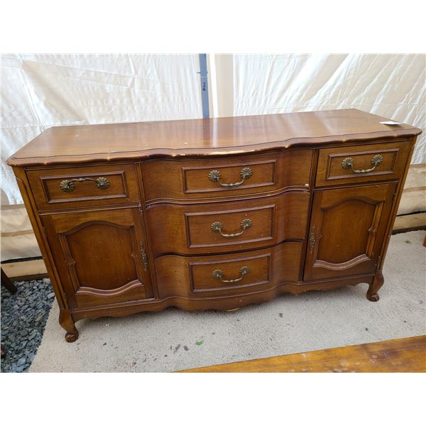 Antique sideboard Cat C