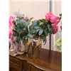 Image 9 : Floral Arrangements Cat A
