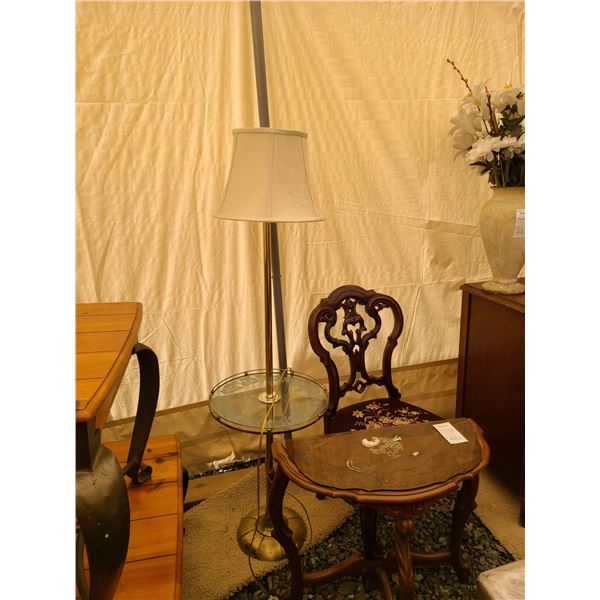 Antique Chair, table and lamp Car B