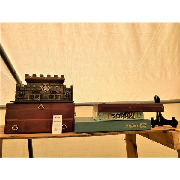 Games & Flatware drawer Cat A