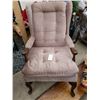 Image 1 : Occasional Chair Cat A