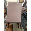 Image 9 : Occasional Chair Cat A