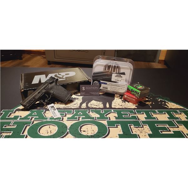 Smith & Wesson 9mm EZ Concealed carry package