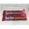 Image 1 : Twizzlers Pull n Peel Extra Long Candy (2 X 652G)
