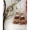 Image 5 : Native American and African Beaded Collectibles