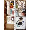 Image 9 : Collection of Beads, Cabochons, Shells, Supplies