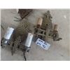 Image 2 : Wall Mount Cast Light Fixtures - Vintage