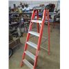 Image 2 : (CV) Featherlight 6' Stepladder & BD Workmate 400