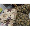 Image 2 : (CV) Sewing Notions, 3 Needle Books, Homemade Wuilt