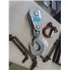 Image 2 : (MK) 8 Ton , Clevis, 3 Gate Hindges, Metal Shelf Brackets