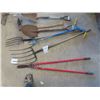 Image 2 : (TS) 9 Hand Yard- Rakes, Forks, Spades, Plus